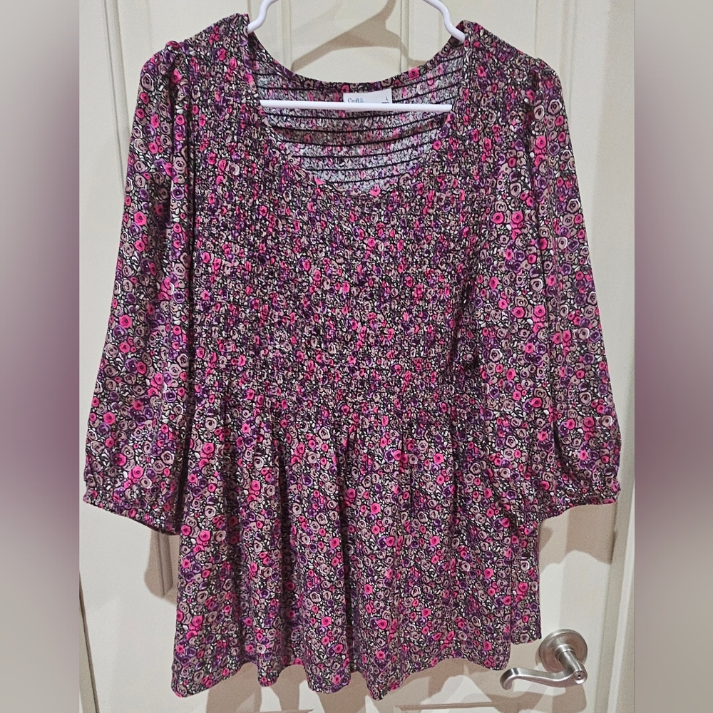 Floral Patterned Dress with Pink Accents